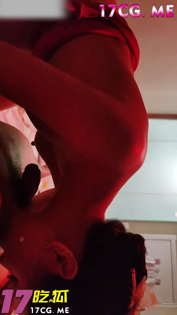 50105-2.jpg 50105-2.jpg