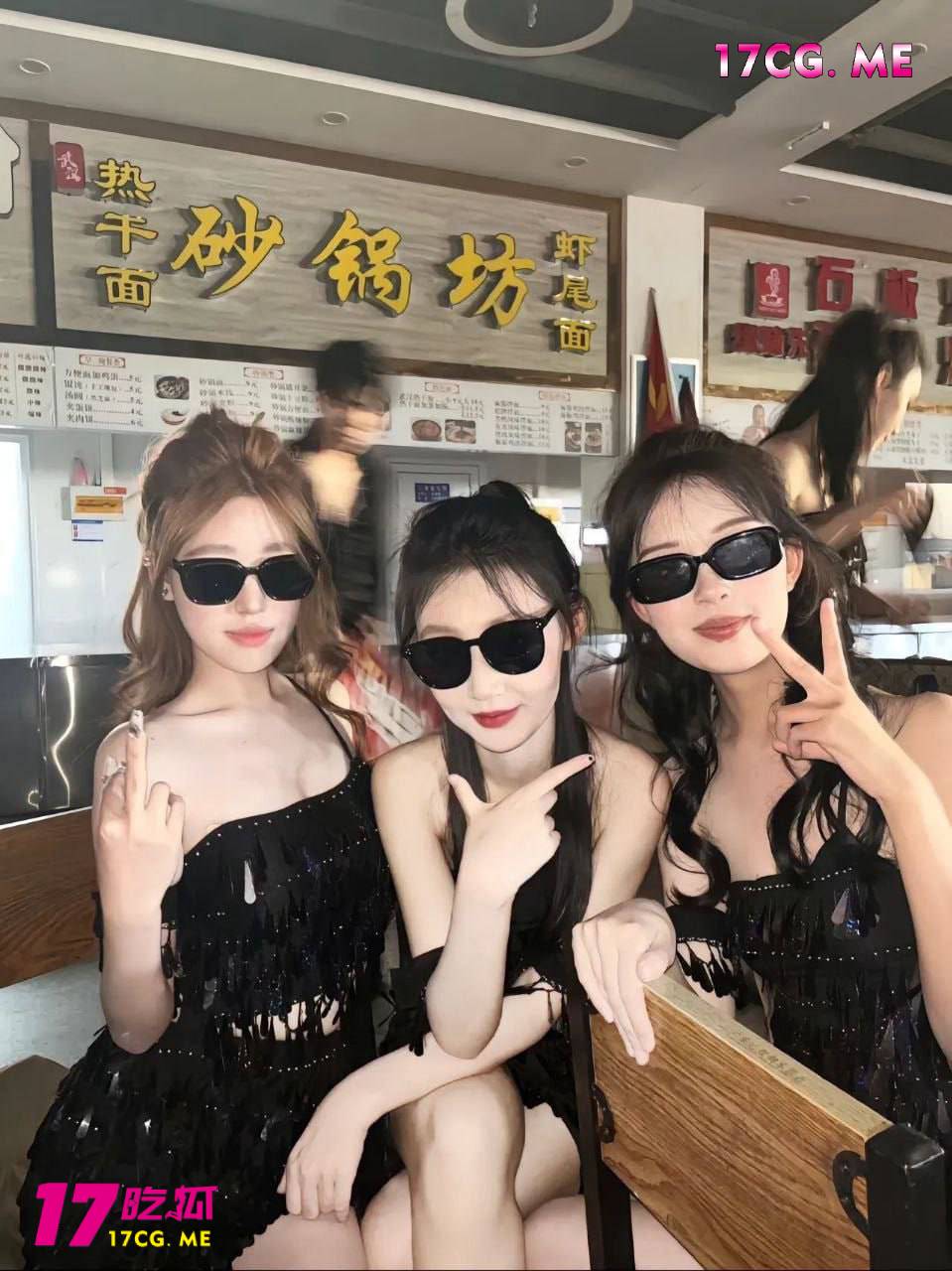 61605-2.jpg 61605-2.jpg