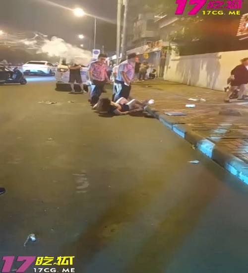 62201-1.jpg 62201-1.jpg